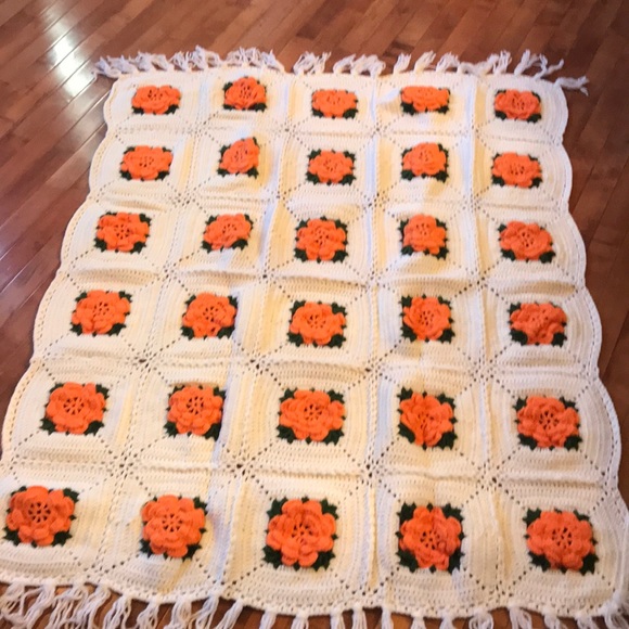 Handmade Throw - Picture 3 of 5